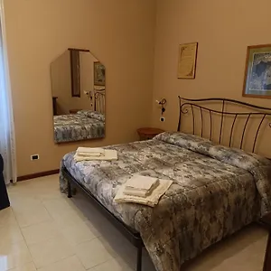  Appartamento In Corte Italia